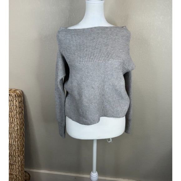 Superdown Cropped Sweater Size Small Heather Gray Boat Neck Ribbed Knit Pullover - Picture 1 of 14